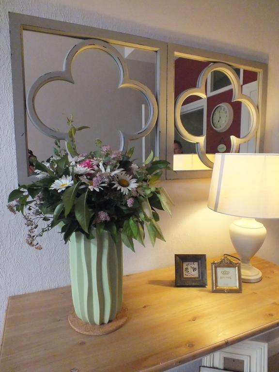 Bed&Breakfast Wagner "Im Alten Pfarrhaus" Neuruppin Exterior photo